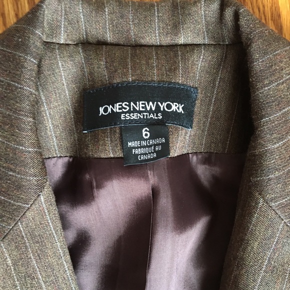 Jones New York Brown Wool Pinstriped Blazer - Picture 5 of 5